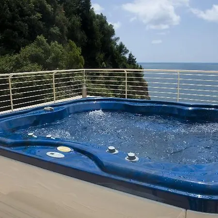 La Dolce Aparthotel 3*