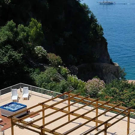 La Dolce Aparthotel 3*