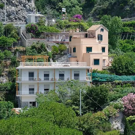 La Dolce Aparthotel 3*