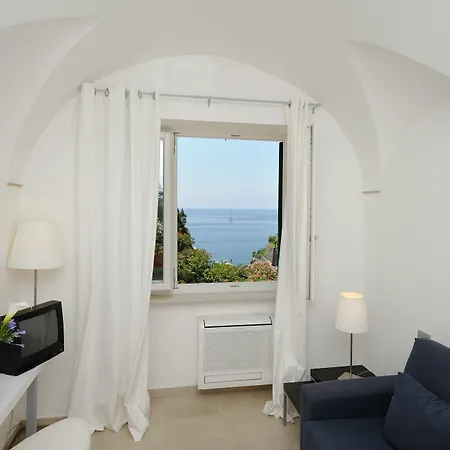 La Dolce Aparthotel
